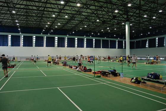 羽毛球場